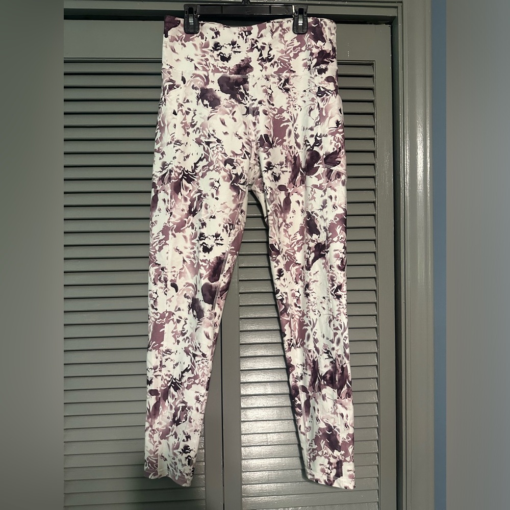 Super Cute Women’s Leggings